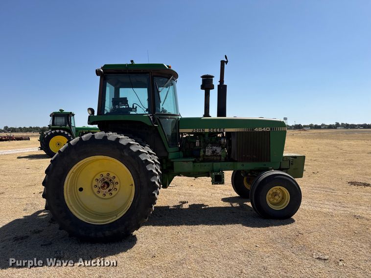 image for item EW4089 1982 John Deere 4640 tractor