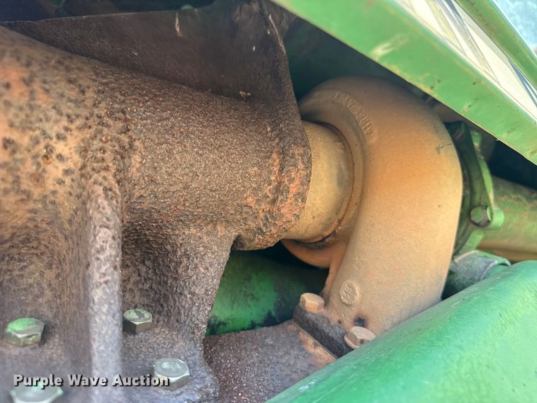 image for item EW4089 1982 John Deere 4640 tractor
