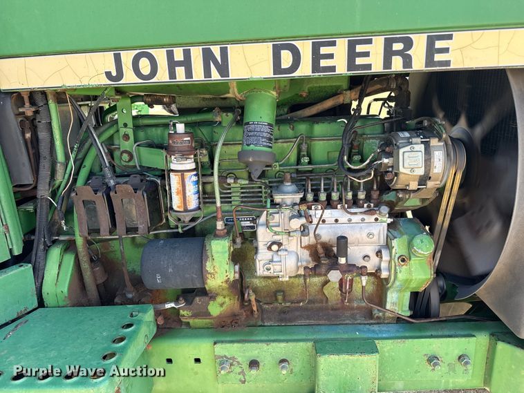 image for item EW4089 1982 John Deere 4640 tractor