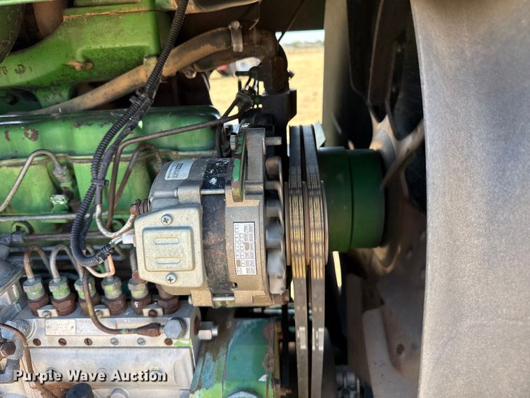 image for item EW4089 1982 John Deere 4640 tractor