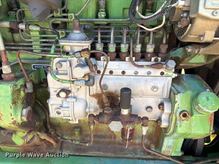 image for item EW4089 1982 John Deere 4640 tractor