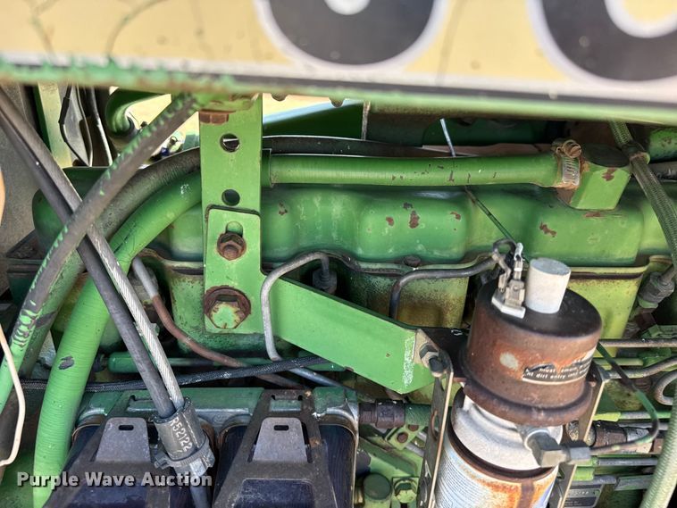 image for item EW4089 1982 John Deere 4640 tractor