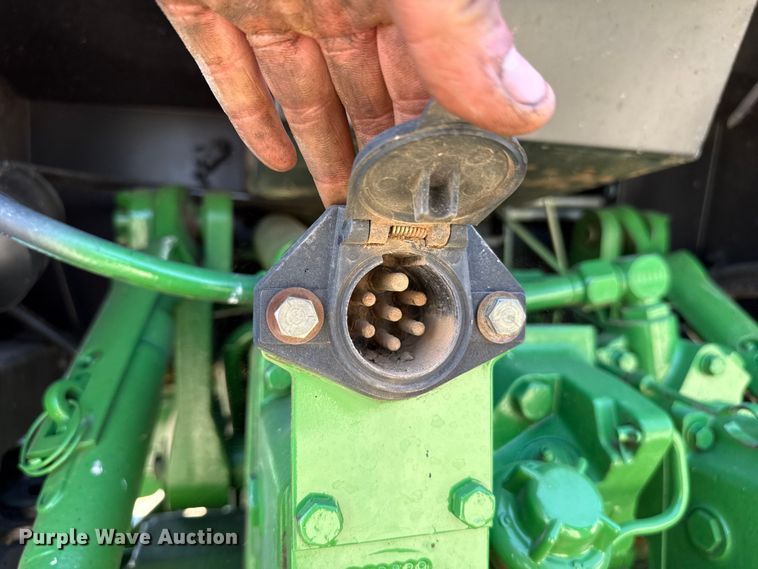 image for item EW4090 1991 John Deere 4455 tractor