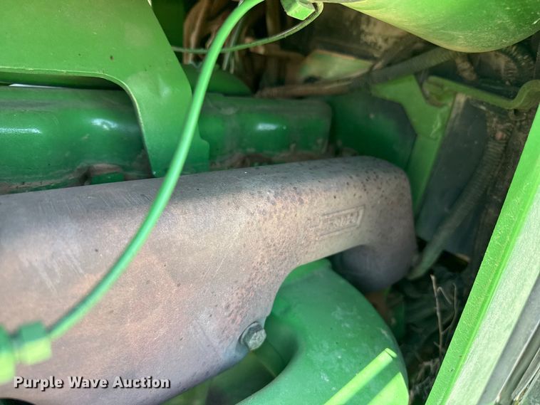 image for item EW4090 1991 John Deere 4455 tractor