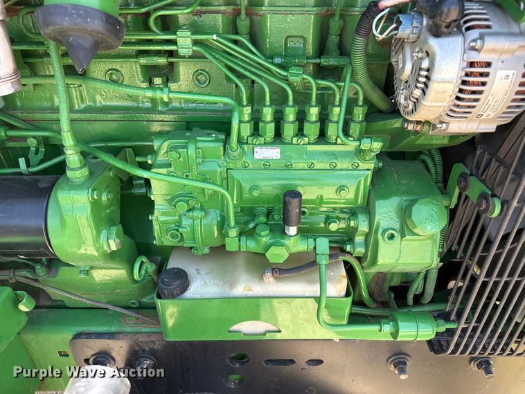 image for item EW4090 1991 John Deere 4455 tractor