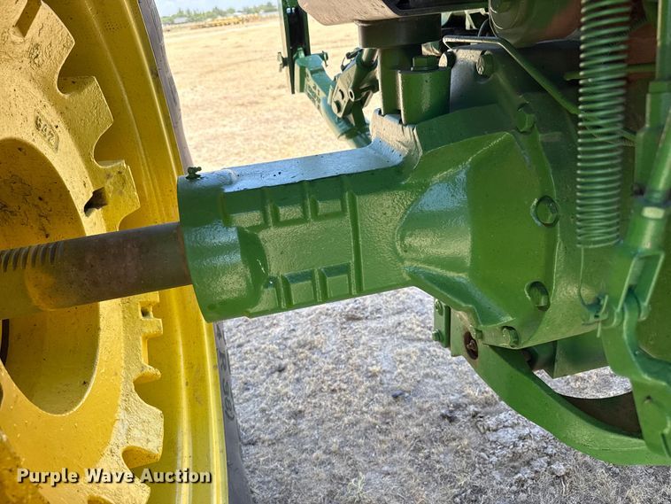 image for item EW4090 1991 John Deere 4455 tractor