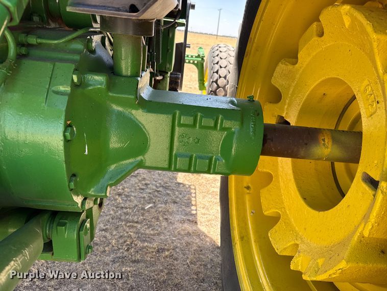 image for item EW4090 1991 John Deere 4455 tractor