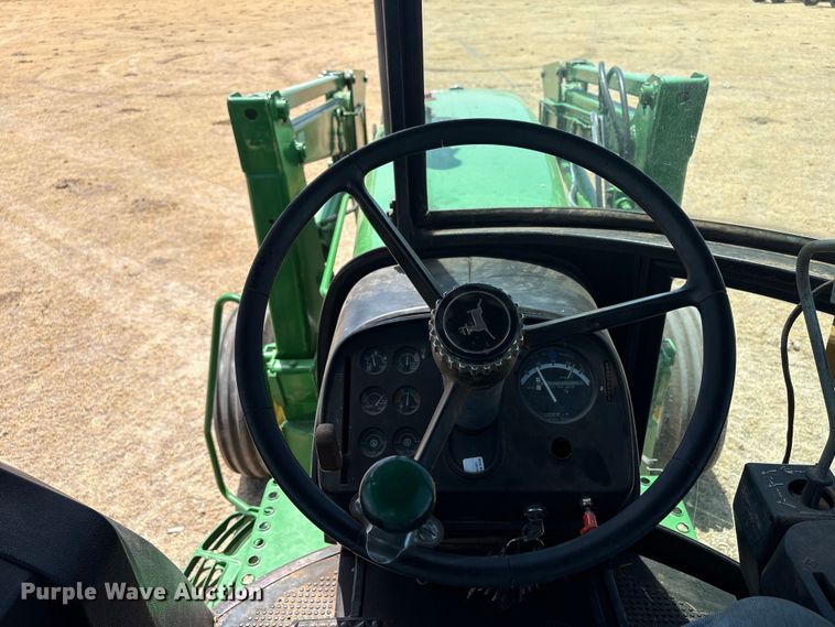 image for item EW4091 1973 John Deere 4030H tractor