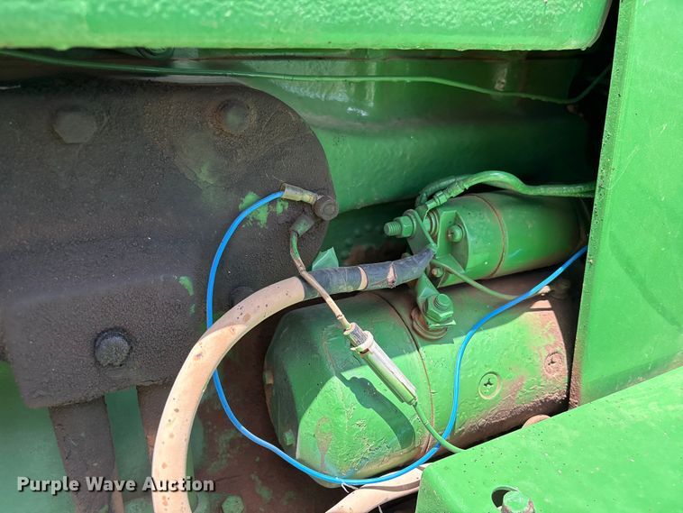 image for item EW4091 1973 John Deere 4030H tractor