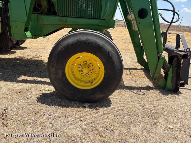 image for item EW4091 1973 John Deere 4030H tractor
