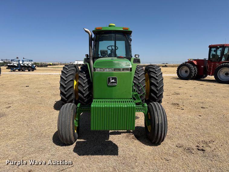 image for item EW4092 1993 John Deere 4560 tractor