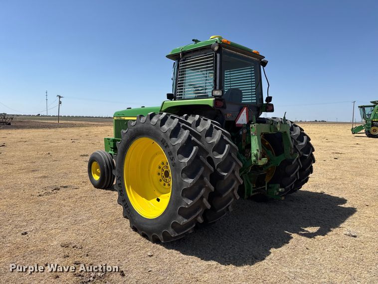 image for item EW4092 1993 John Deere 4560 tractor
