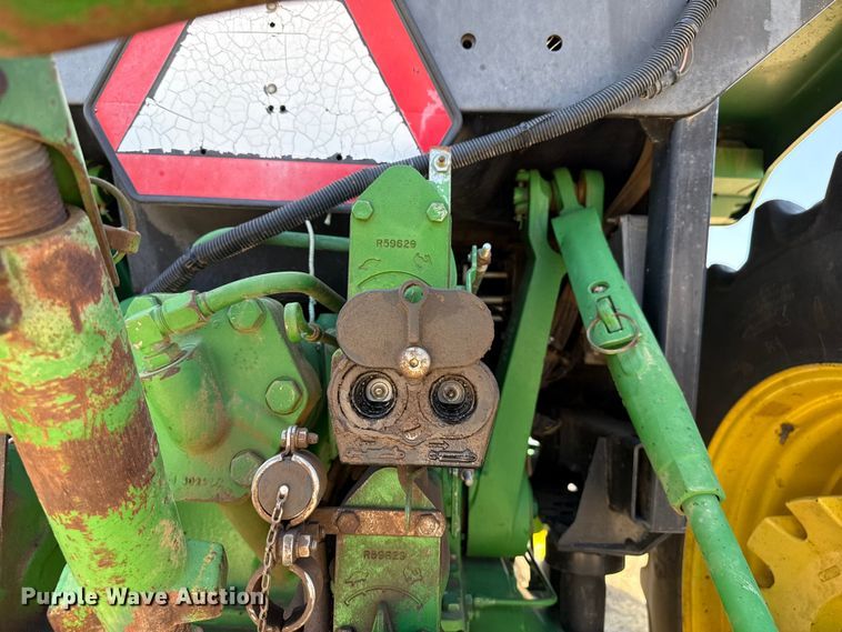 image for item EW4092 1993 John Deere 4560 tractor