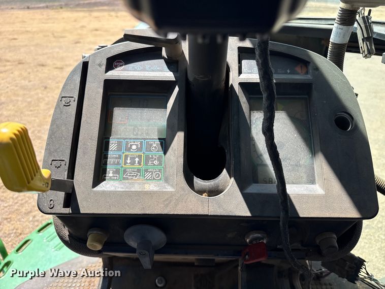 image for item EW4092 1993 John Deere 4560 tractor