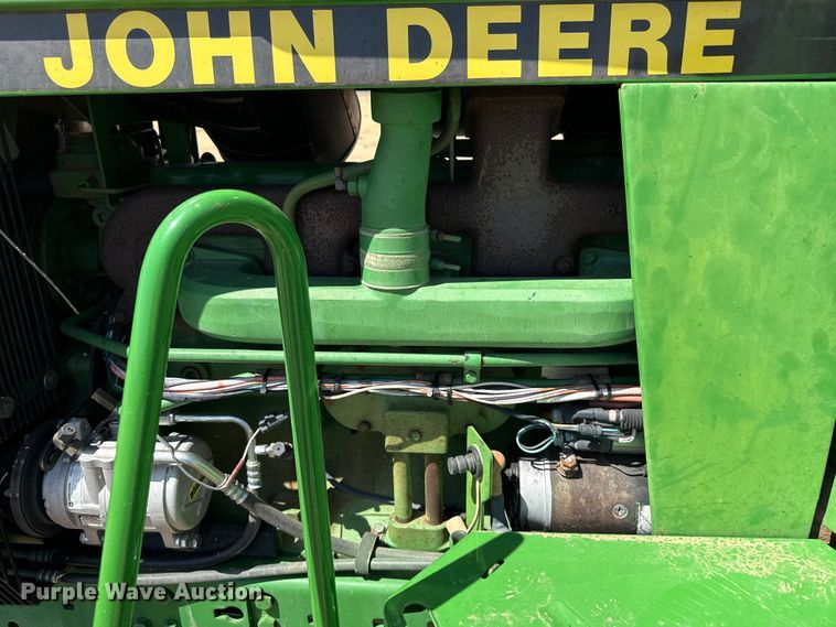 image for item EW4092 1993 John Deere 4560 tractor