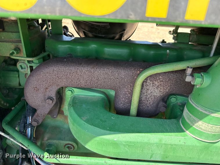 image for item EW4092 1993 John Deere 4560 tractor