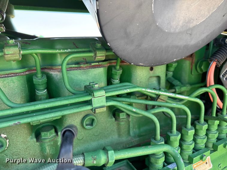 image for item EW4092 1993 John Deere 4560 tractor