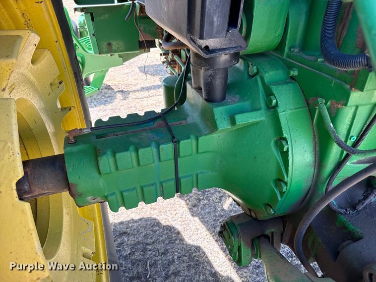 image for item EW4092 1993 John Deere 4560 tractor