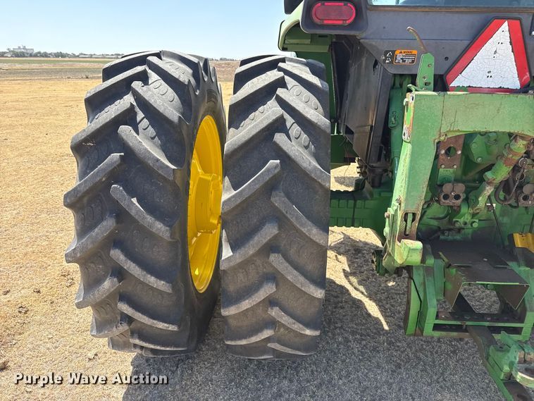 image for item EW4092 1993 John Deere 4560 tractor