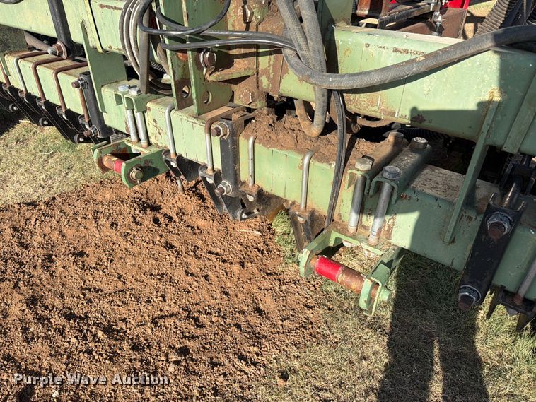 image for item EW4093 Shop Built air seeder