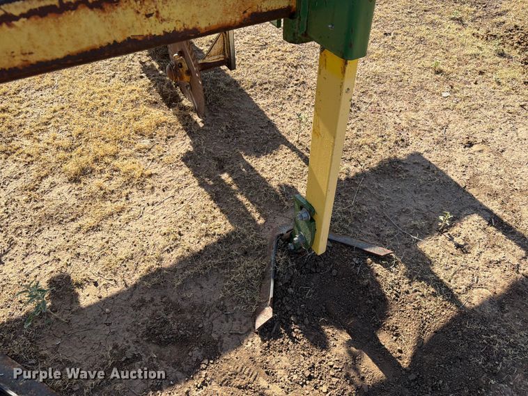 image for item EW4097 Row crop cultivator