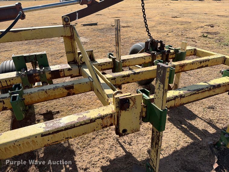 image for item EW4097 Row crop cultivator