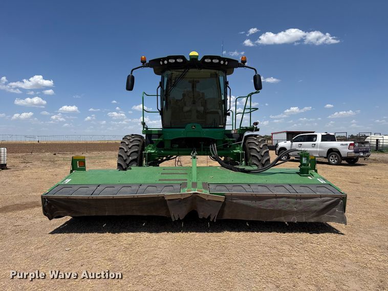 image for item EW4103 2020 John Deere W260 swather / windrower