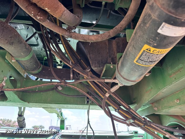 image for item EW4103 2020 John Deere W260 swather / windrower