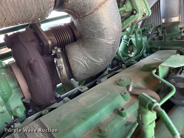 image for item EW4103 2020 John Deere W260 swather / windrower