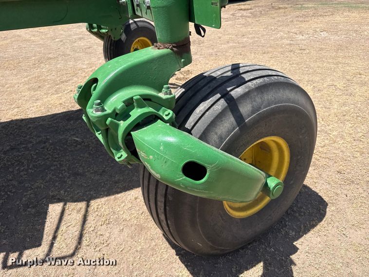 image for item EW4103 2020 John Deere W260 swather / windrower
