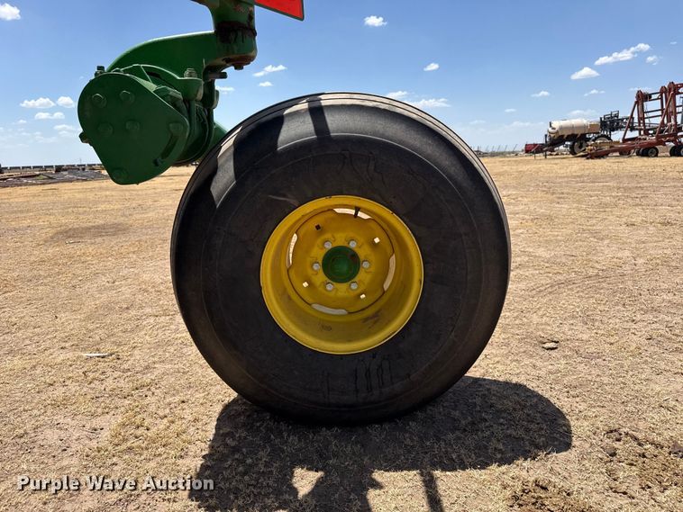 image for item EW4103 2020 John Deere W260 swather / windrower