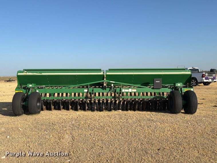 image for item EW4105 Great Plains 2000-4006 grain drill