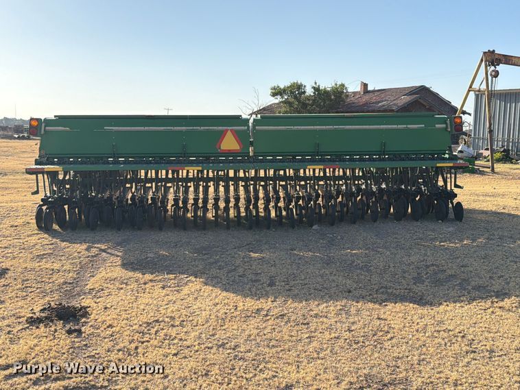 image for item EW4105 Great Plains 2000-4006 grain drill