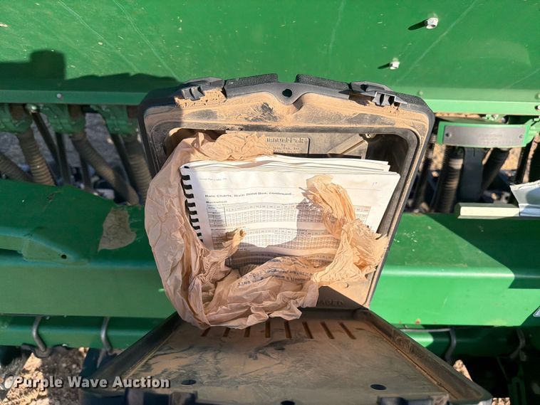 image for item EW4105 Great Plains 2000-4006 grain drill