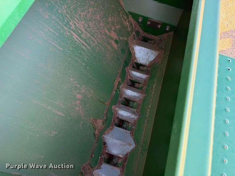 image for item EW4105 Great Plains 2000-4006 grain drill