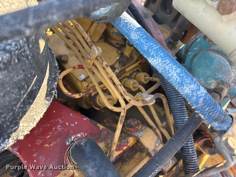 image for item EW4203 Caterpillar 3208 engine