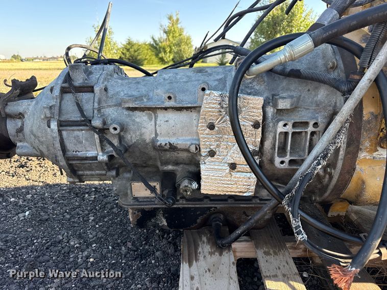 image for item EW4203 Caterpillar 3208 engine