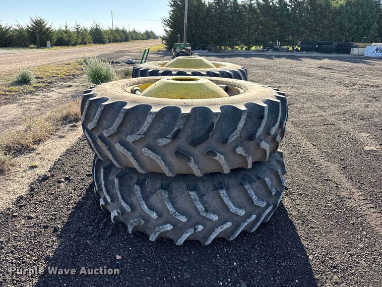 image for item EW4204 John Deere 520/85R42 tires and wheels