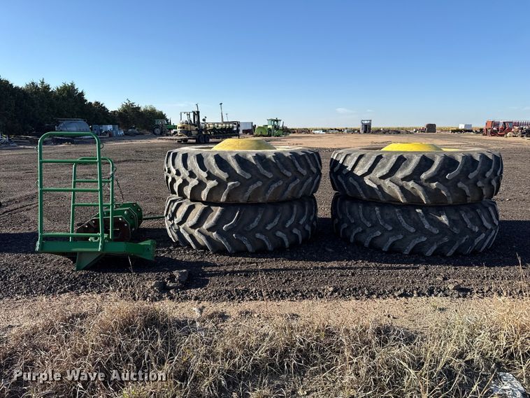 image for item EW4204 John Deere 520/85R42 tires and wheels