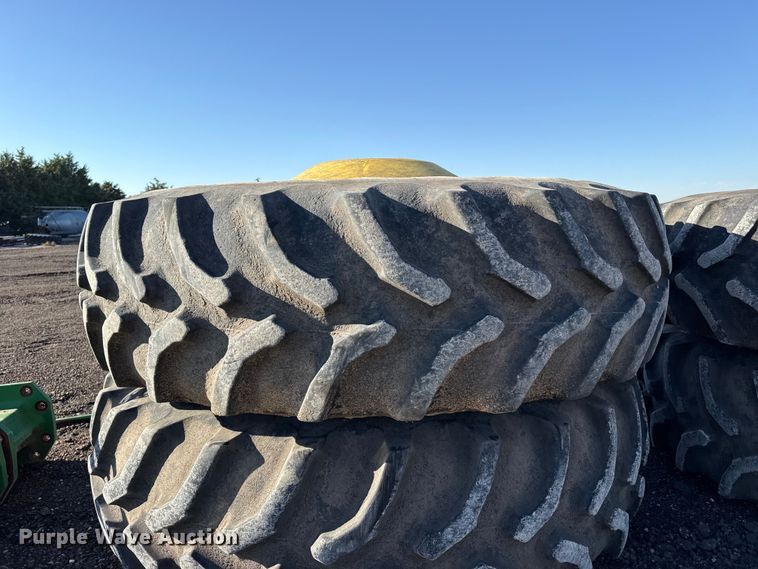 image for item EW4204 John Deere 520/85R42 tires and wheels