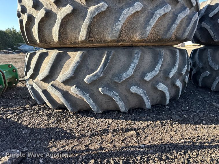 image for item EW4204 John Deere 520/85R42 tires and wheels