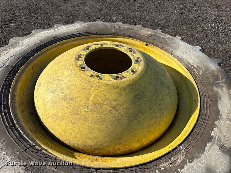 image for item EW4204 John Deere 520/85R42 tires and wheels
