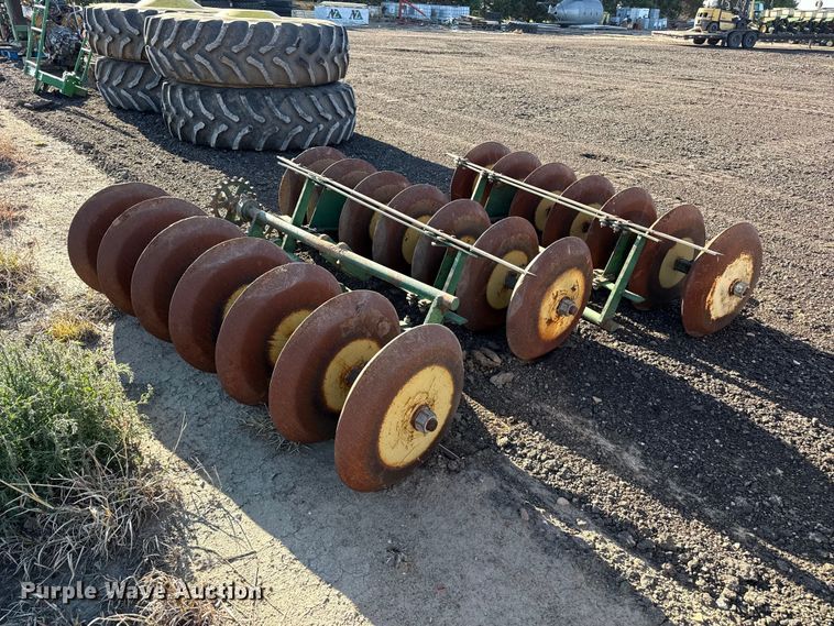 image for item EW4205 John Deere closing disks