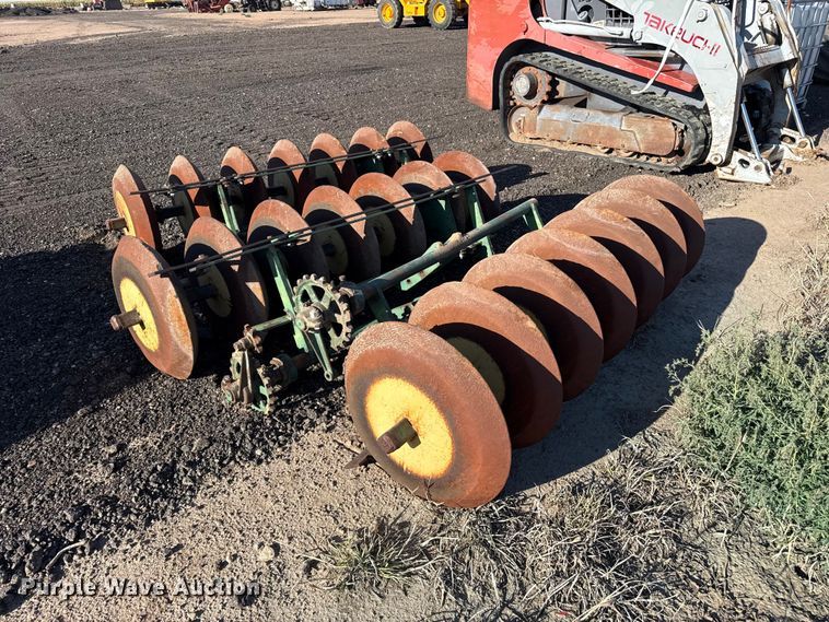 image for item EW4205 John Deere closing disks