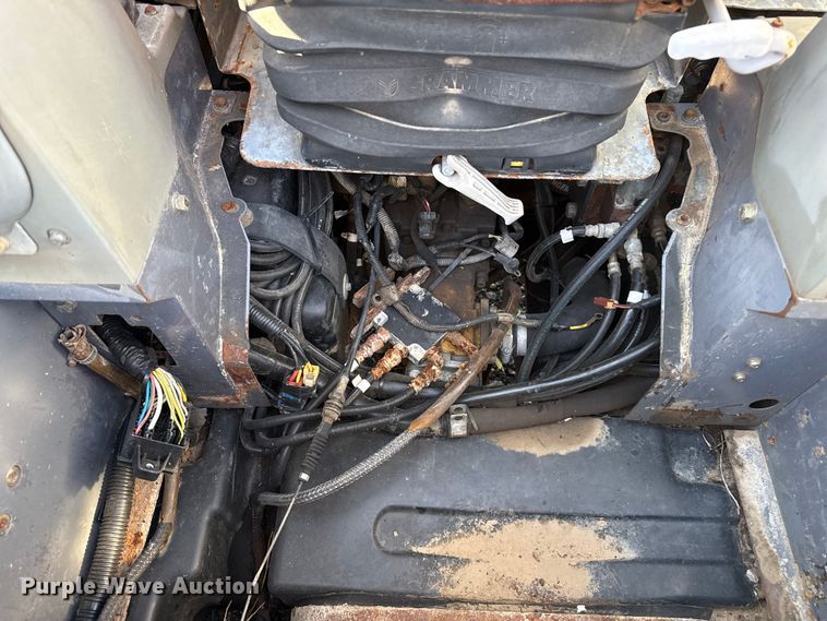 image for item EW4206 Takeuchi TL130 tracked skid steer loader