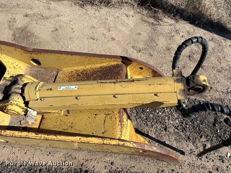 image for item EW4210 Caterpillar  excavator thumb