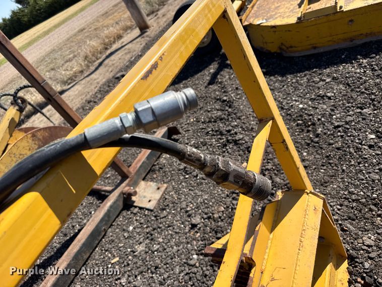 image for item EW4212 Skid steer post puller