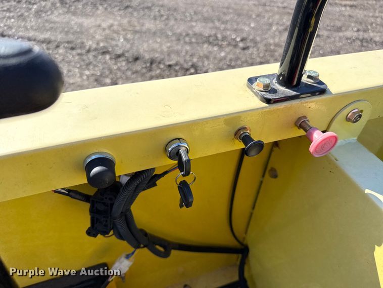 image for item EW4214 2026 Alistair CD25 track carrier