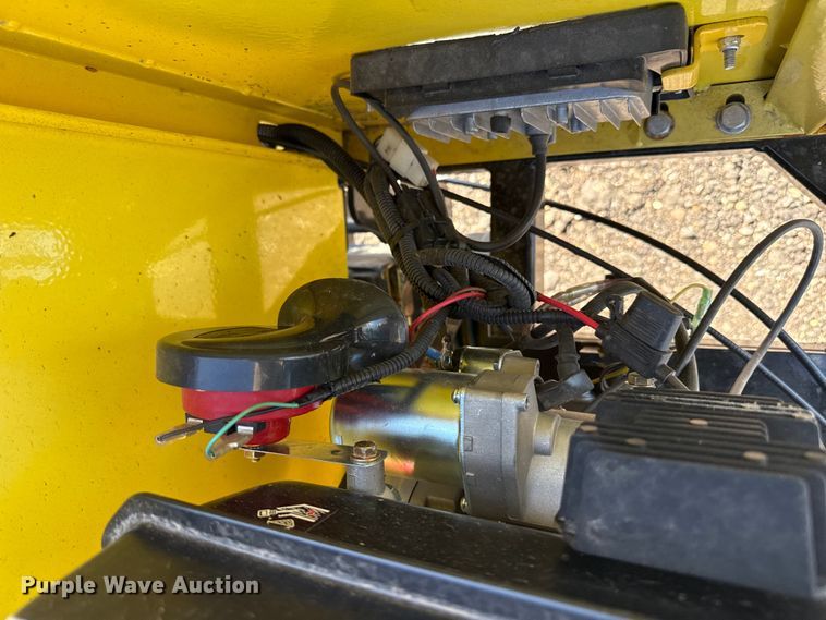 image for item EW4214 2026 Alistair CD25 track carrier