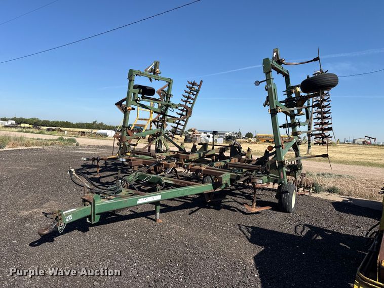 Quinstar field cultivator